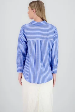 Blusa con bolsa