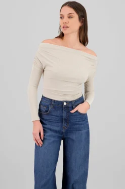 Blusa manga larga fruncida escote barco