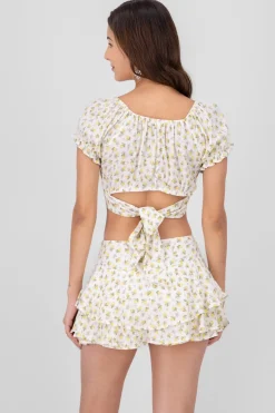 Blusa mnaga abullonada detalle liston estampada