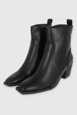 BOTA PUNTA CUADRADA