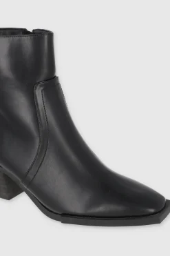 BOTA PUNTA CUADRADA