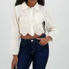 CAMISA CROP DETALLES