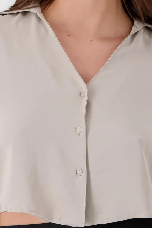 Camisa Crop Escote