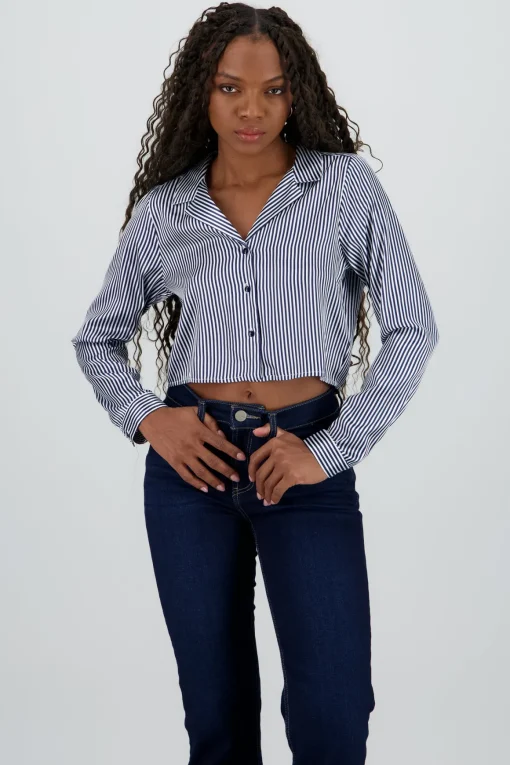 Camisa crop manga larga satinada