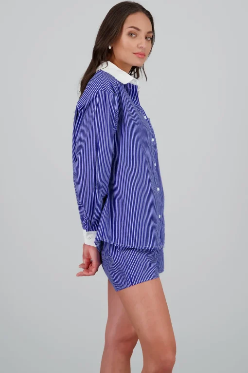 Camisa de rayas con contraste oversized