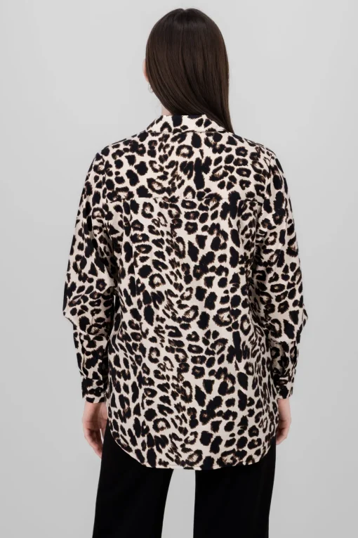 Camisa oversize animal print
