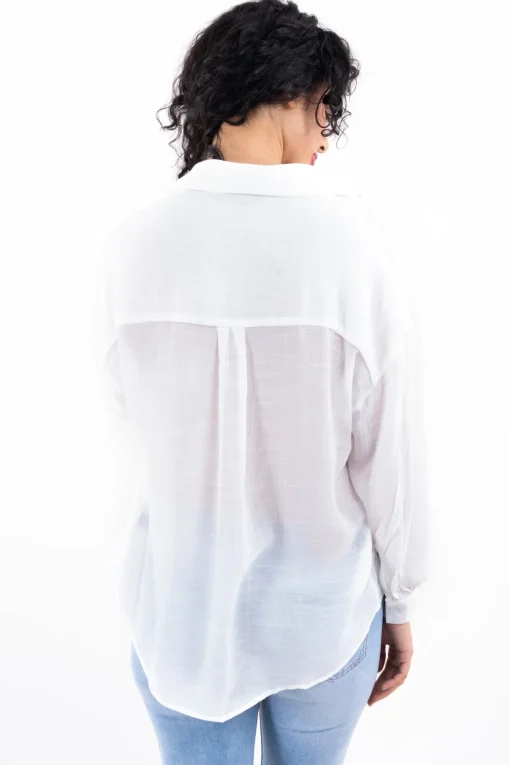 Camisa oversize cuello v
