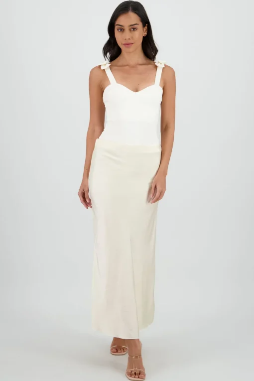 Falda satin midi