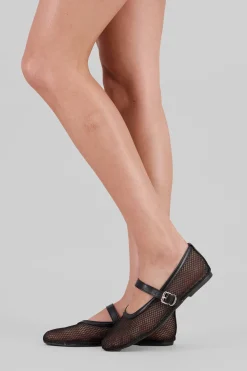 Flat mary jane mesh