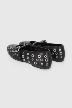 Flat Studs Megas