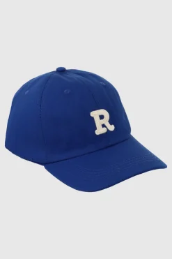 Gorra sencilla letra R