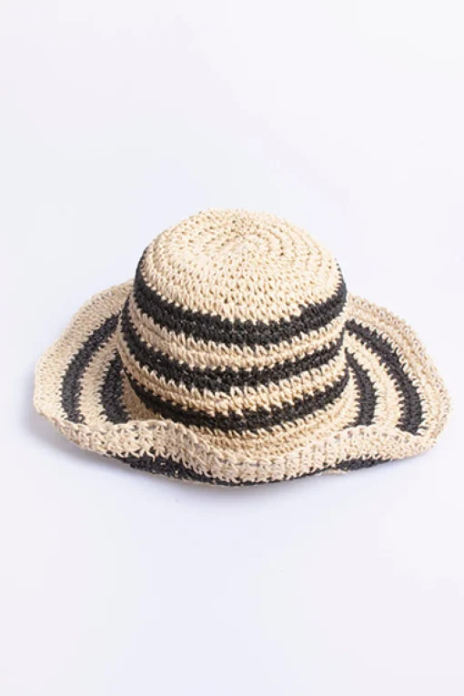 Gorro pescador tejido líneas