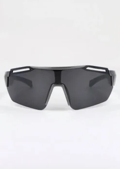 Lentes deportivos futuristas