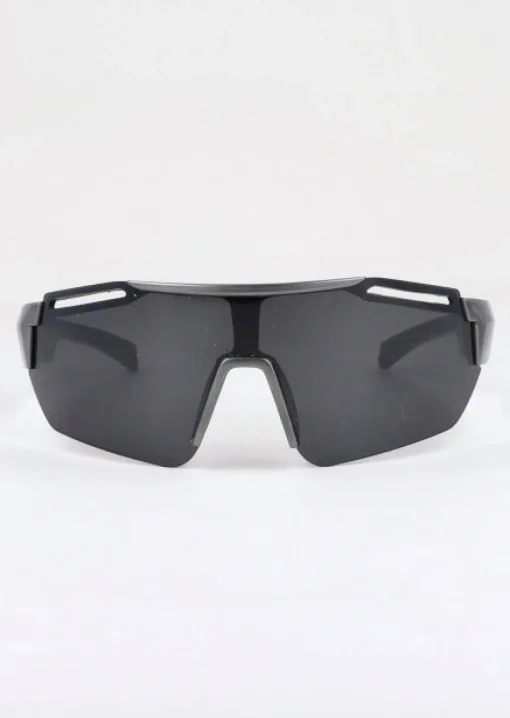 Lentes deportivos futuristas