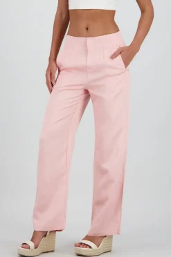 Pantalon fluido detalle pinzas