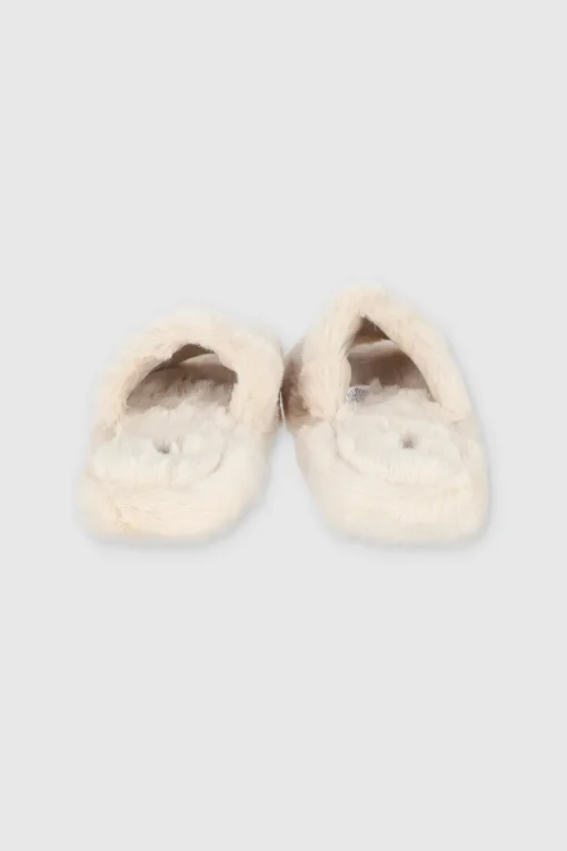 Pantufla cozy peep toe