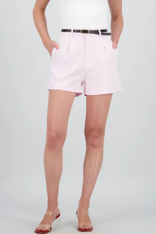 Shorts con pinza y cinturon hypsters