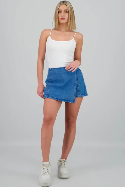 Skort cruce botón