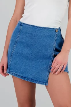 Skort cruce botón