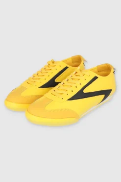 Tenis casual estilo retro
