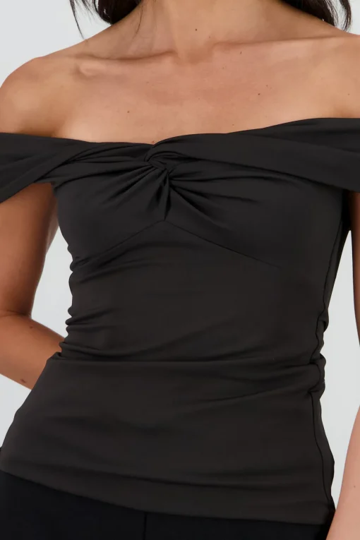 Top liso frunce