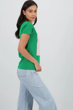 T-shirt oso detalle aplicacion