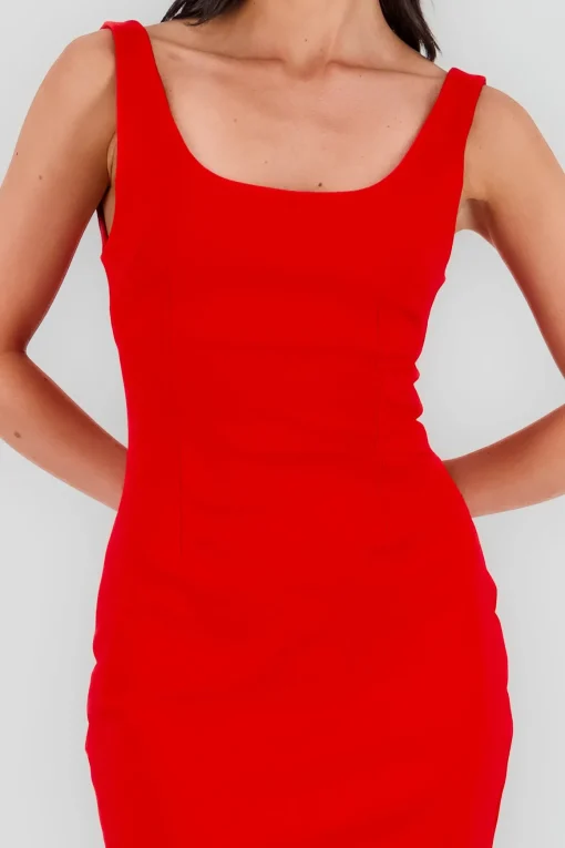 Vestido cortes liso