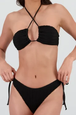 Bikini halter cruzado textura lineas