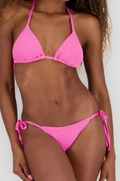 Bikini triangular textura puntos