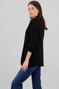 Blazer manga 3/4 con boton liso