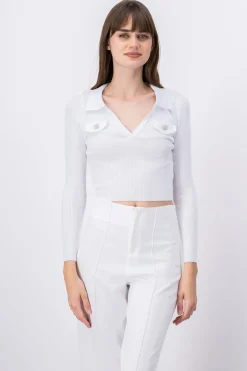 Blusa acanalada cuello polo