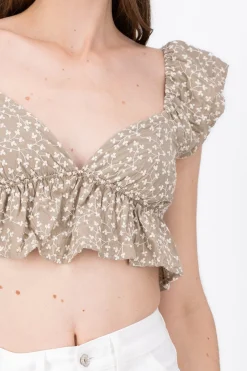 Blusa Bordada Con Copas