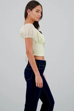 Blusa con mini polkas con lace up en la espala