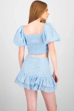 Blusa manga abullonada textura bordado