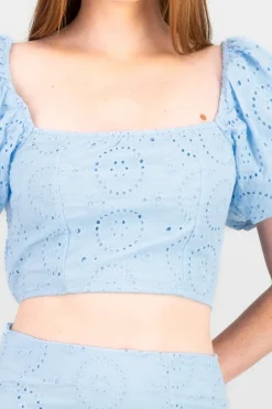 Blusa manga abullonada textura bordado