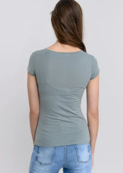 Blusa manga corta cuello v