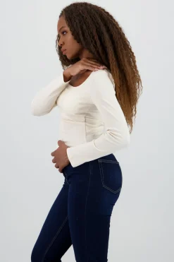 Blusa manga larga cuello redondo