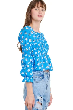 Blusa manga larga escote cuadrado detalle ligas