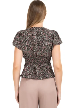 Blusa olanes botones flores