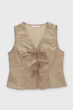 Blusa sin mangas lazos