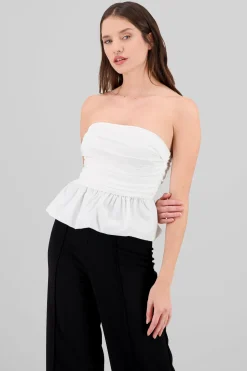 Blusa strapless con volumen liso