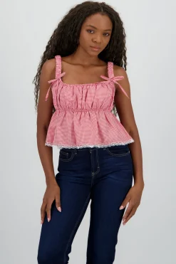 Blusa tirantes cuadros detalle encaje