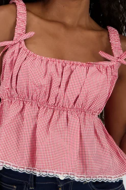 Blusa tirantes cuadros detalle encaje