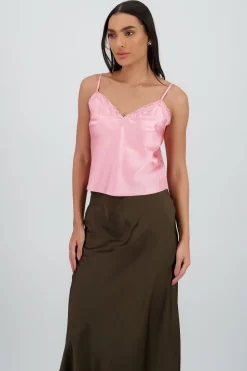 Blusa tirantes santin con detalle en encaje