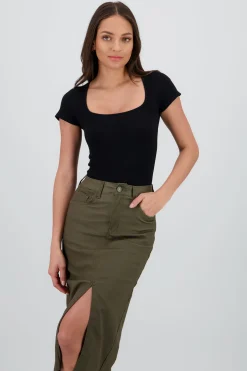 Body manga corta escote cuadrado