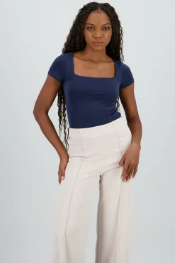 Body manga corta escote cuadrado