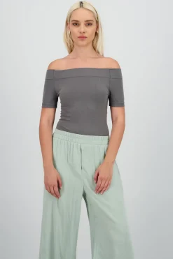 Bodysuit Liso Hombros Descubiertos