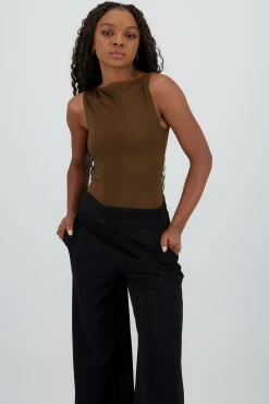 Bodysuit manga corta