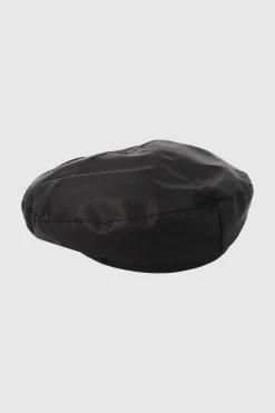 Boina efecto piel hebilla