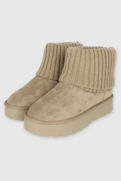 Bota invierno calceta tejida